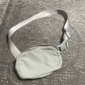 Lululemon belt bag